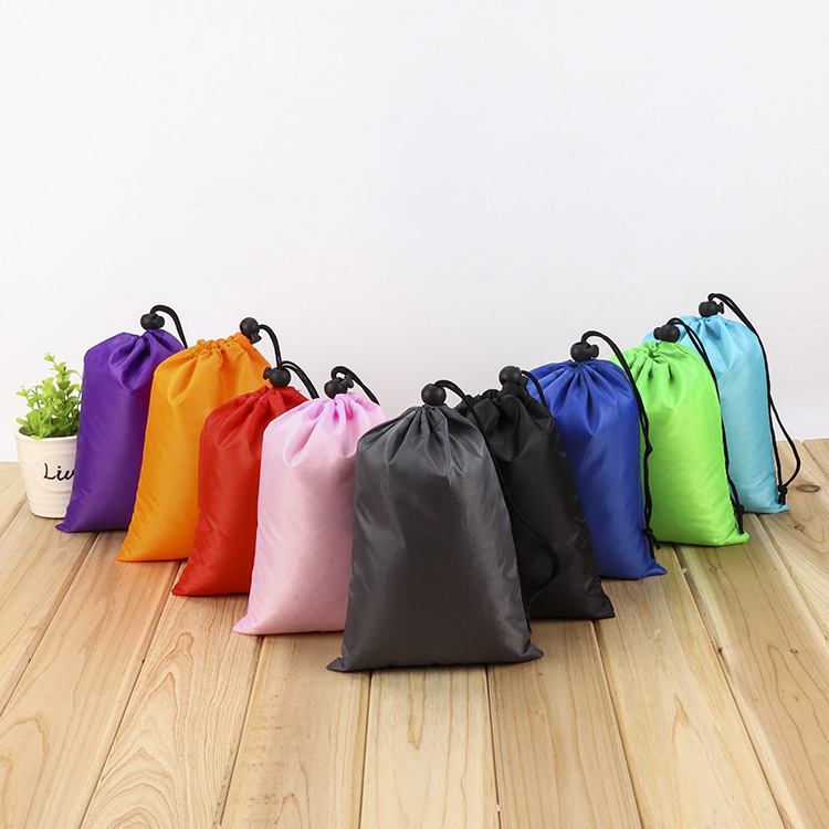 巾着 軽量ナイロン製巾着リュックサック