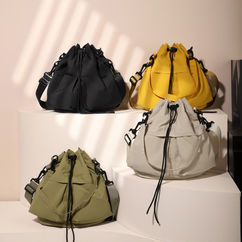 https://fulmo-img-server.com/tsutsumin-bag/4b4889f9-1da7-4987-b388-a117cbe682cc.jpg