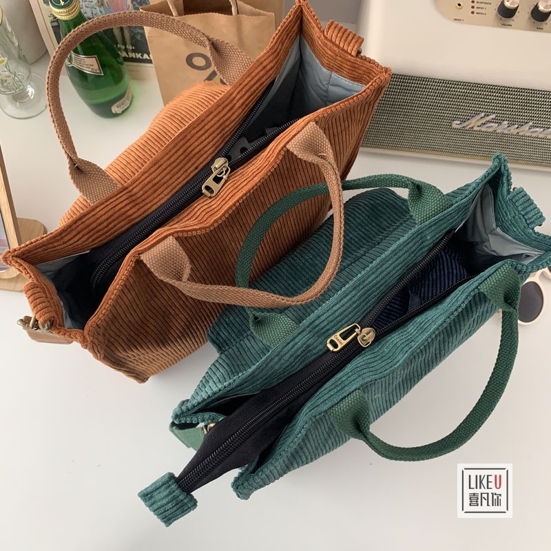 https://fulmo-img-server.com/tsutsumin-bag/4ff4ffd9-d84d-4de0-b8c9-9e3348eccd45.jpg