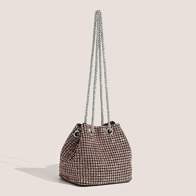 https://fulmo-img-server.com/tsutsumin-bag/62a33d2a-45fb-46fa-82c9-596debe7911f.jpg