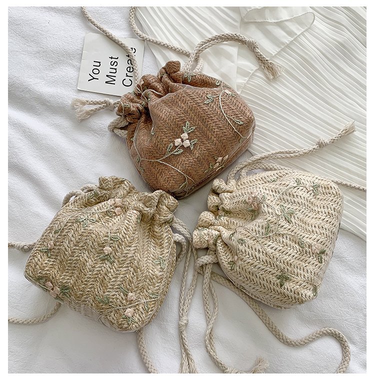 巾着 編み込み花柄刺繍巾着ショルダー鞄