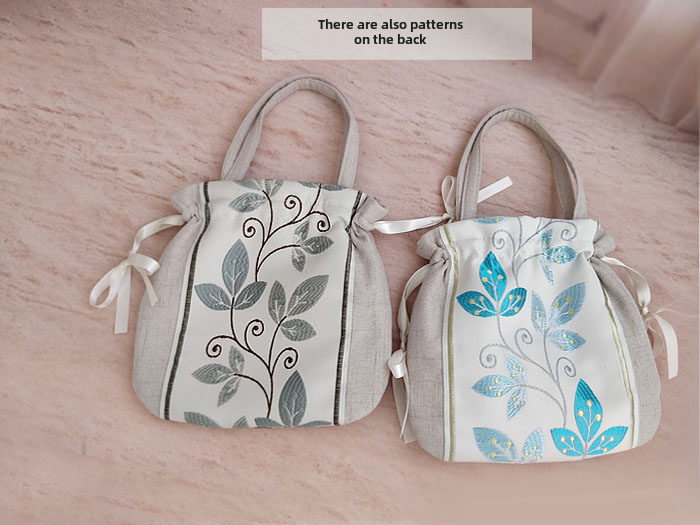 花柄刺繍入りエレガント巾着ポーチ