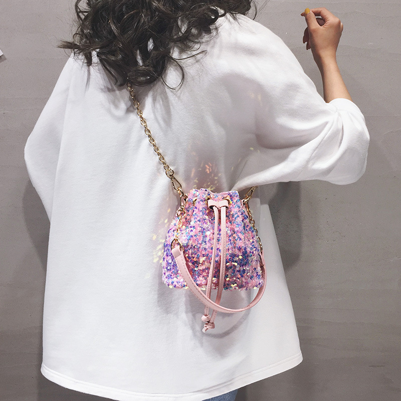 巾着 スパンコール装飾巾着ショルダーバッグ