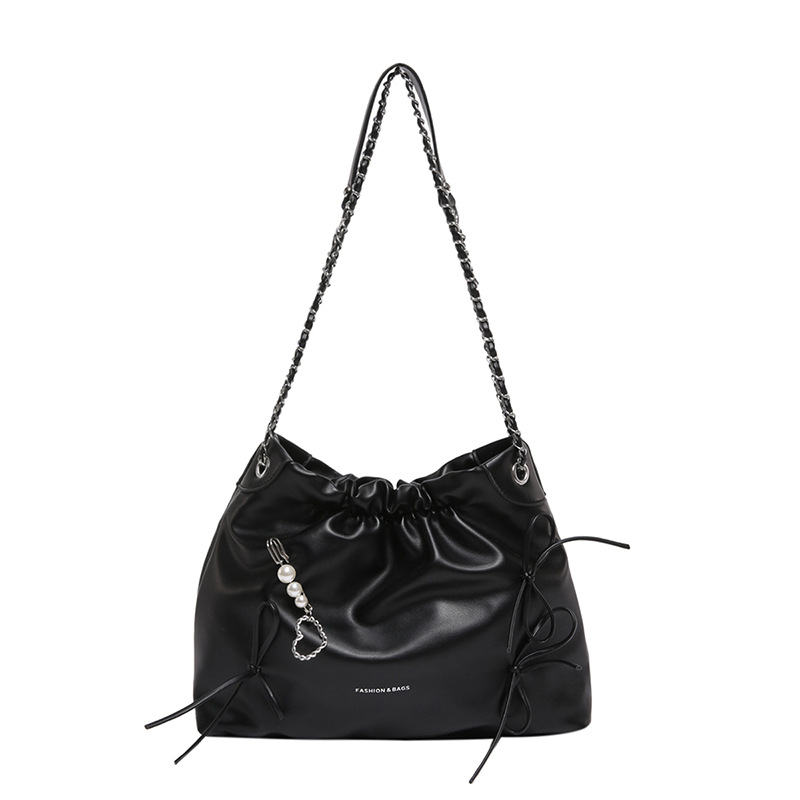 巾着 チェーン付き巾着型ショルダーバッグ