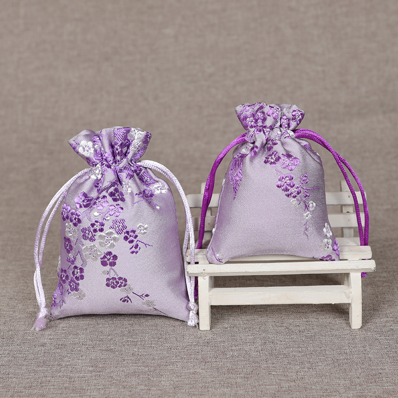 巾着 和風花柄刺繍入り巾着ポーチ