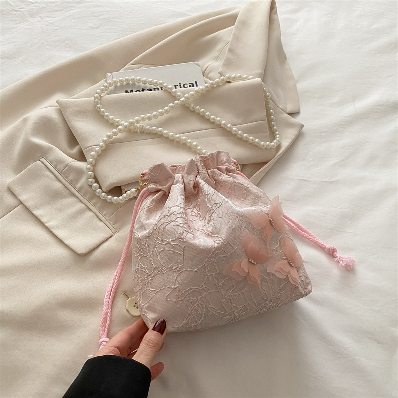 https://fulmo-img-server.com/tsutsumin-bag/89836a70-3337-413e-8d3d-952ccfbefa7b.jpg