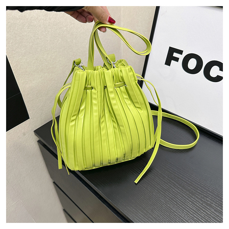 https://fulmo-img-server.com/tsutsumin-bag/98b12e33-a84c-4de8-8f7c-eadd97400be5.jpg