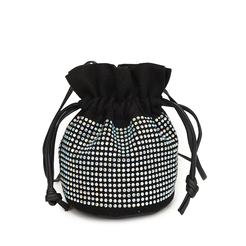 巾着 輝きストーン装飾巾着ポーチ