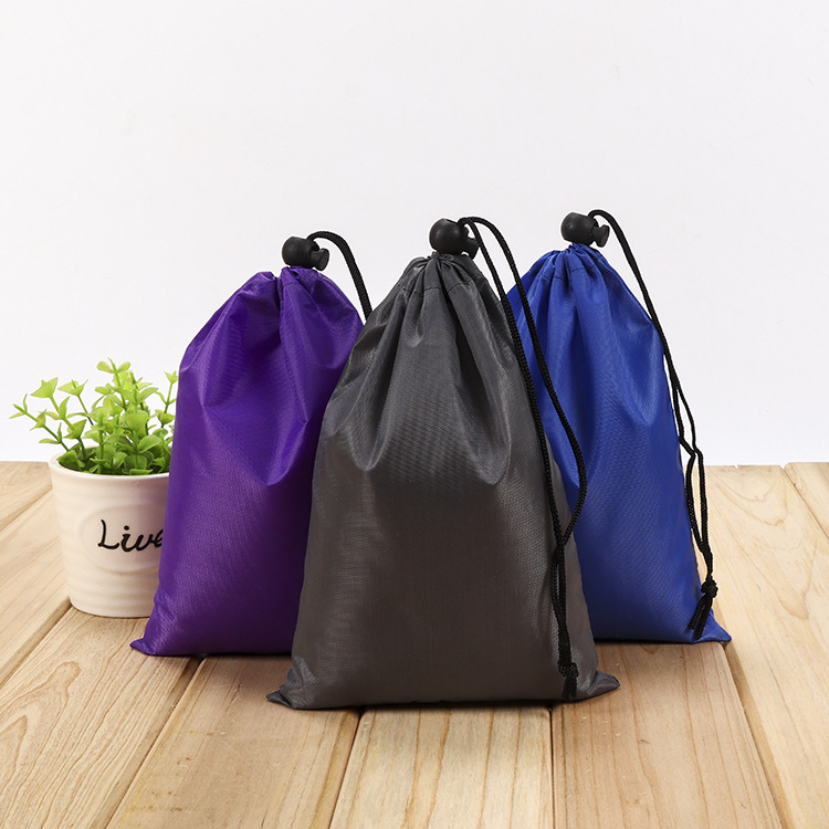 巾着 軽量ナイロン製巾着リュックサック