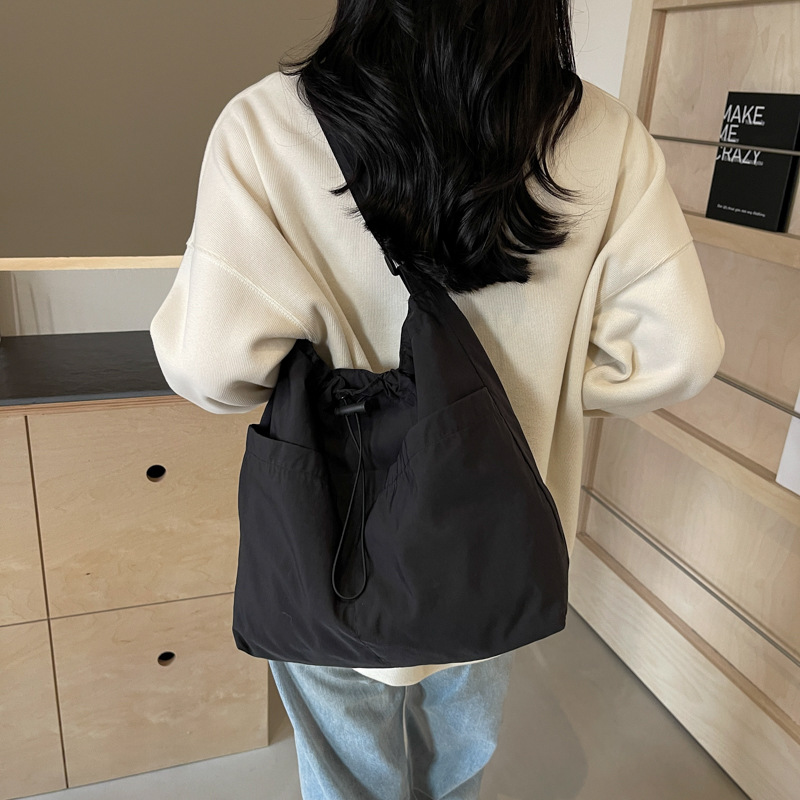 https://fulmo-img-server.com/tsutsumin-bag/a3c5e25a-a3d2-432c-a0cb-25f440b7fa95.jpg