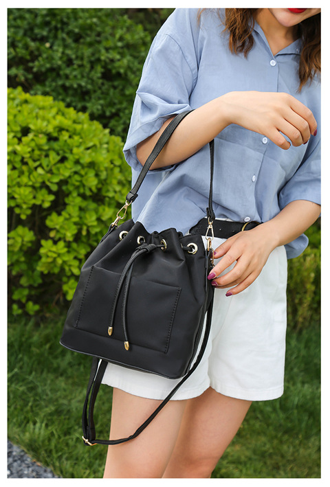 https://fulmo-img-server.com/tsutsumin-bag/af8d709d-6a3e-4bef-8726-44bbdf17fc5a.jpg