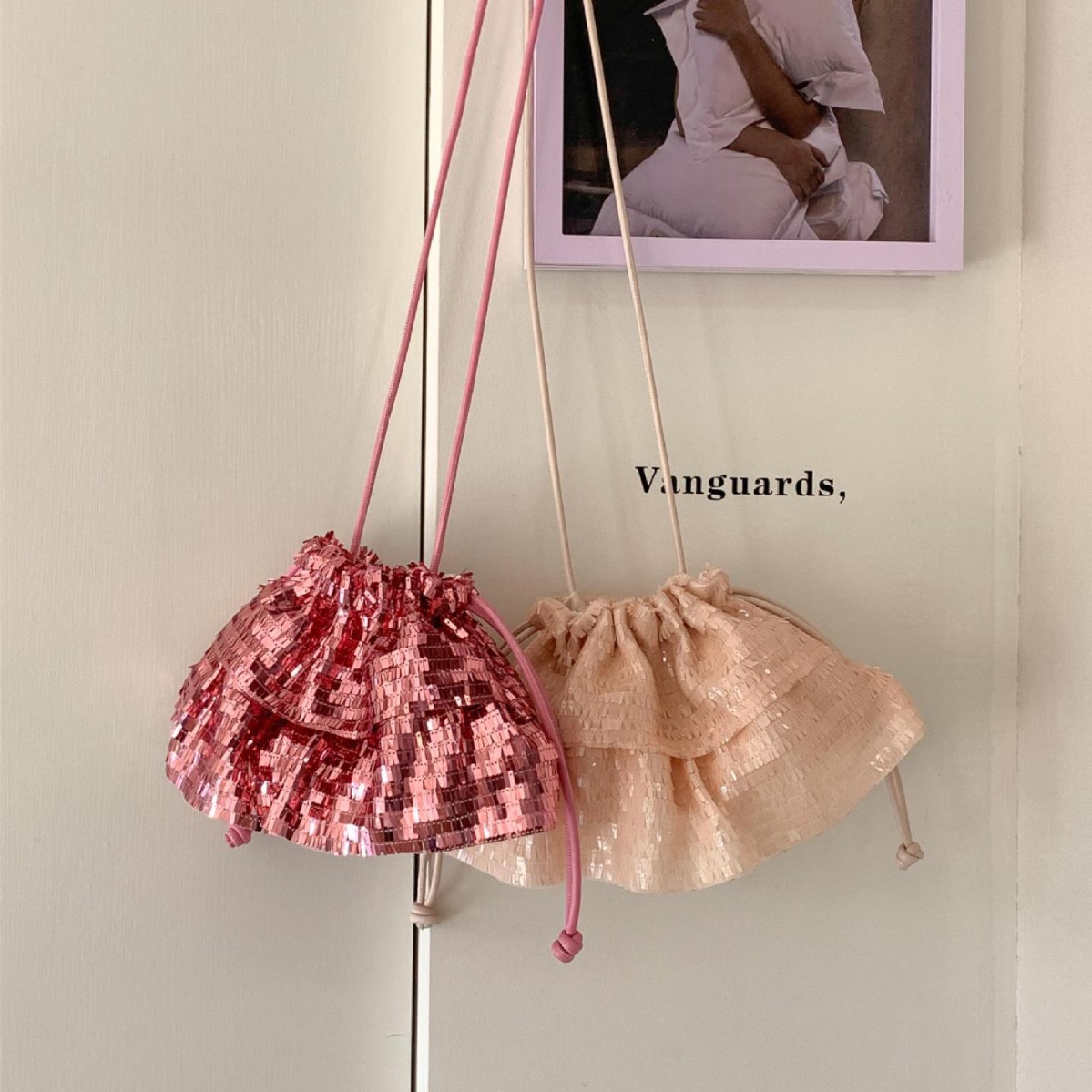 巾着 スパンコール装飾巾着型ショルダー鞄