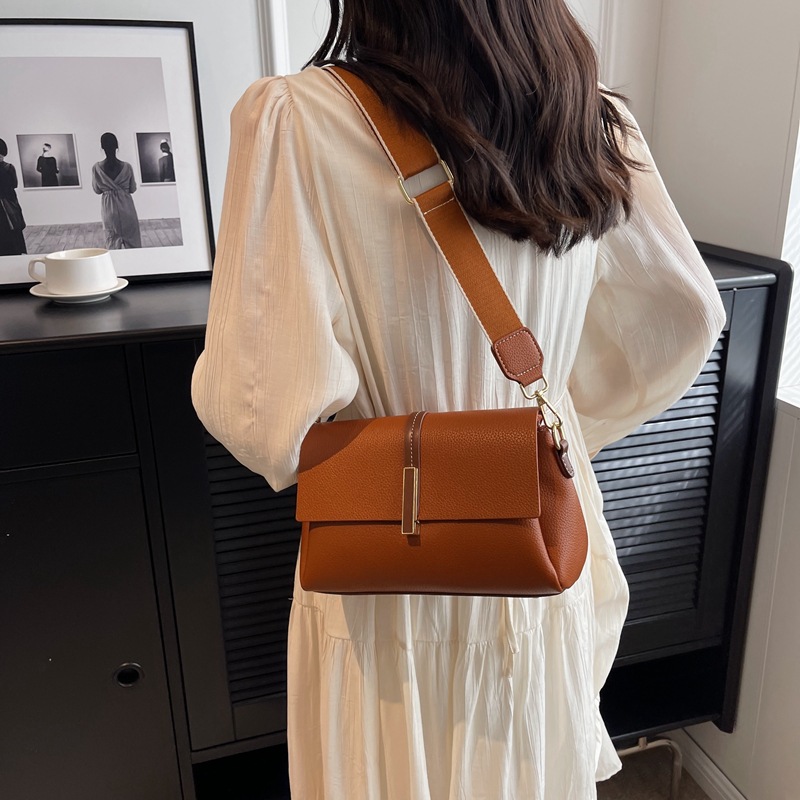 https://fulmo-img-server.com/tsutsumin-bag/c4c647b1-8358-48fb-9b4b-154e2ea2f694.jpg