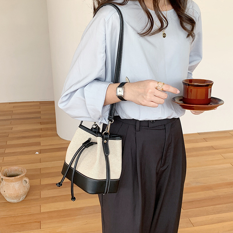 https://fulmo-img-server.com/tsutsumin-bag/c67f389d-4fd7-4d73-9219-7cd00a1db962.jpg