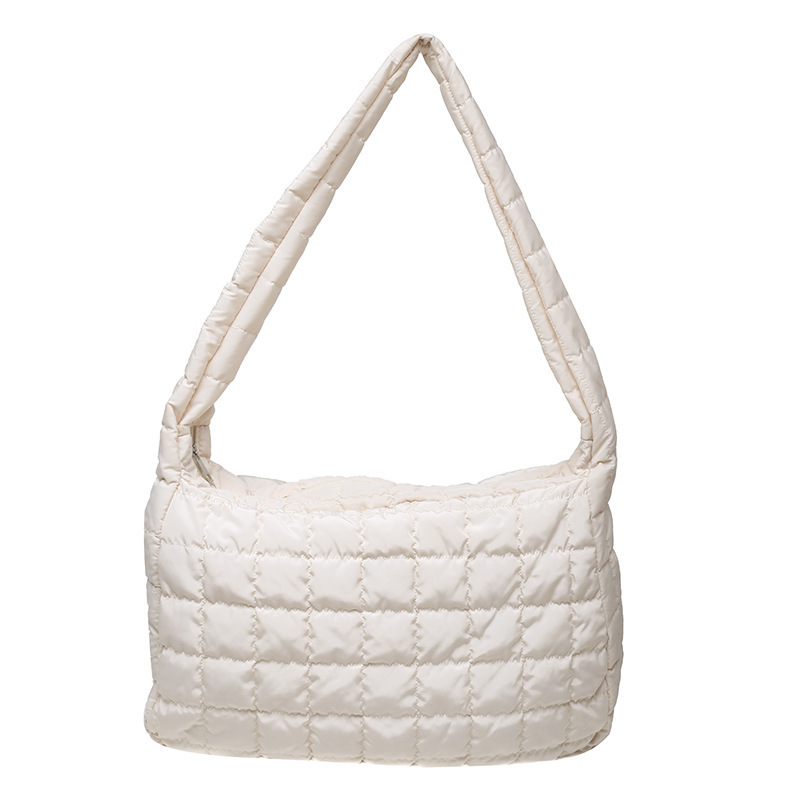 https://fulmo-img-server.com/tsutsumin-bag/d5896f06-f5f4-4f6d-bc12-5b523ca31f28.jpg