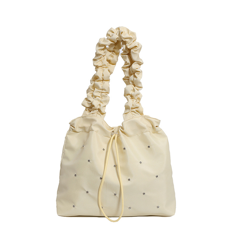 巾着 フリル持ち手スタッズ付き巾着ショルダー鞄