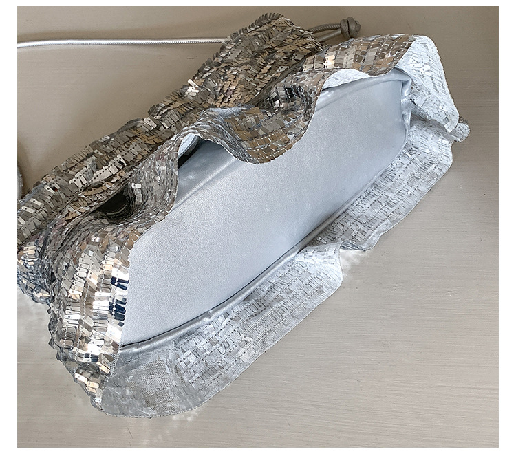 巾着 スパンコール装飾巾着型ショルダー鞄