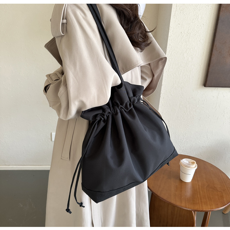 https://fulmo-img-server.com/tsutsumin-bag/dd8cdc9f-08fb-4e16-8fc9-e090cbe14c86.jpg