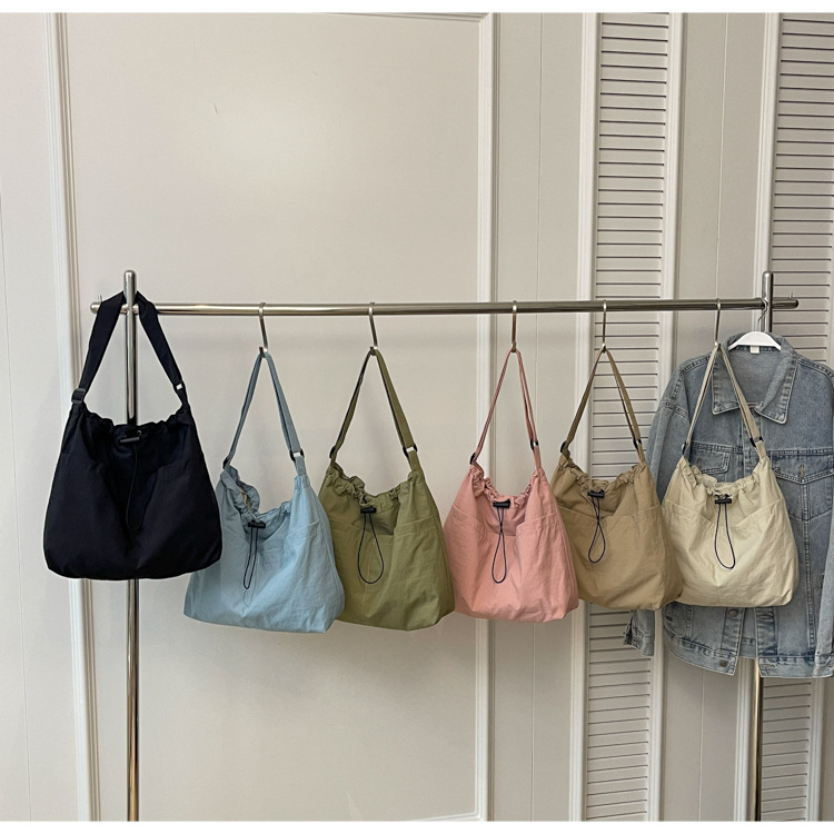 https://fulmo-img-server.com/tsutsumin-bag/ddc6704b-91d2-4018-bf26-6cd1d0c5a03e.jpg