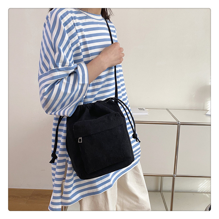https://fulmo-img-server.com/tsutsumin-bag/df08077b-3875-4b77-831d-0e364ad34d99.jpg