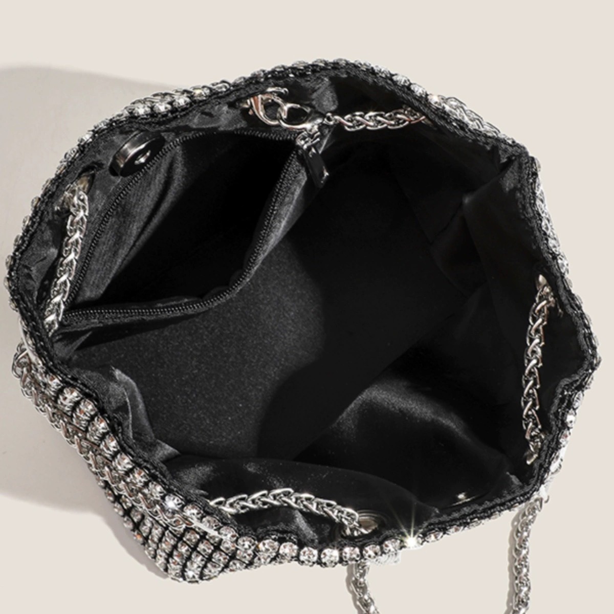 https://fulmo-img-server.com/tsutsumin-bag/e71f31c7-3ab8-40c0-bd01-8004ddd17b2c.jpg