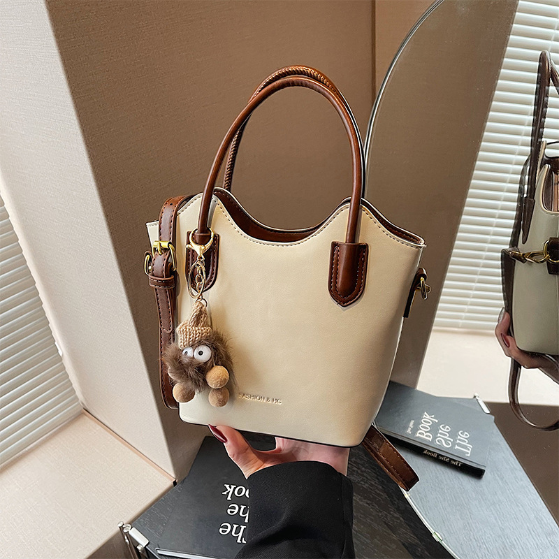 https://fulmo-img-server.com/tsutsumin-bag/e9eb0202-0ca0-4fff-a83e-a788786af78e.jpg