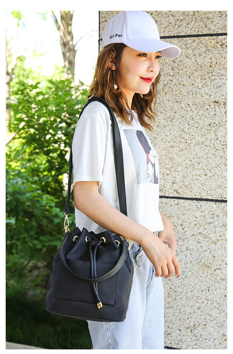 https://fulmo-img-server.com/tsutsumin-bag/ea2349f1-a63a-4978-aa18-de1b0d5be142.jpg