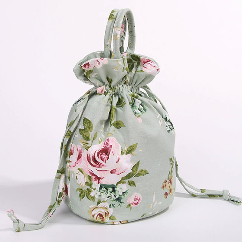 花柄プリント巾着ポーチ持ち手付き