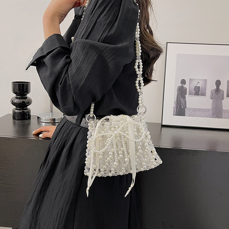 巾着 パール装飾付き透明巾着ショルダーバッグ