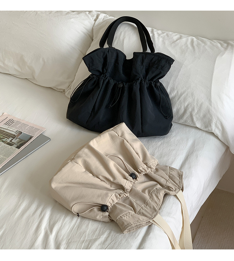 https://fulmo-img-server.com/tsutsumin-bag/ef5058d1-ad6d-4fe9-b6f8-a52035e82892.jpg