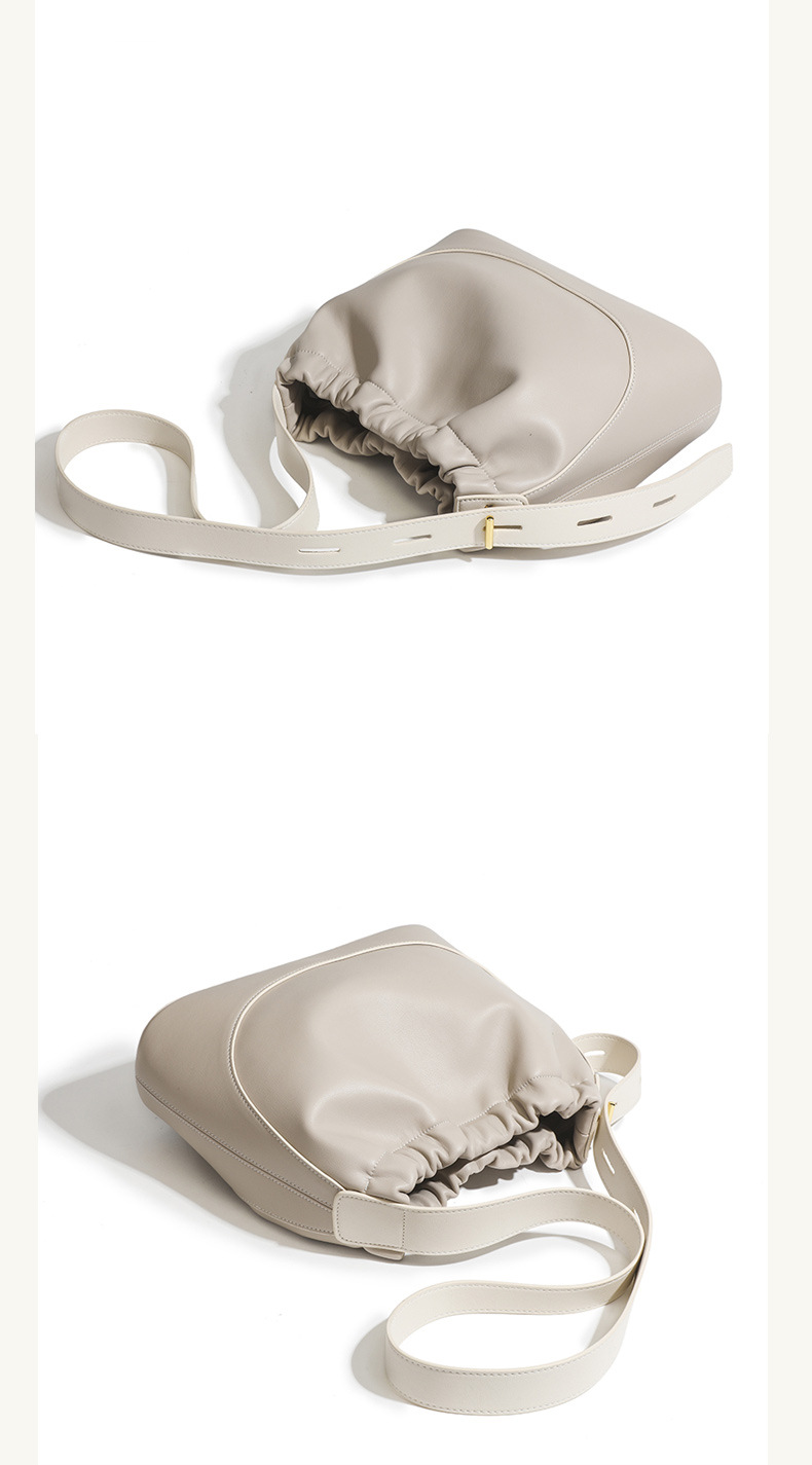 巾着 柔らか素材の丸みフォルム巾着ショルダー鞄