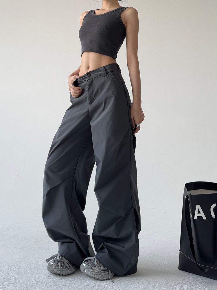 ワイドタックパンツ 流れるシルエット タックパンツ