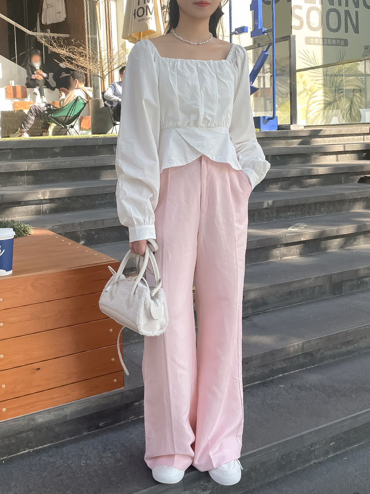ワイドタックパンツ なめらかリネンワイドタックパンツ