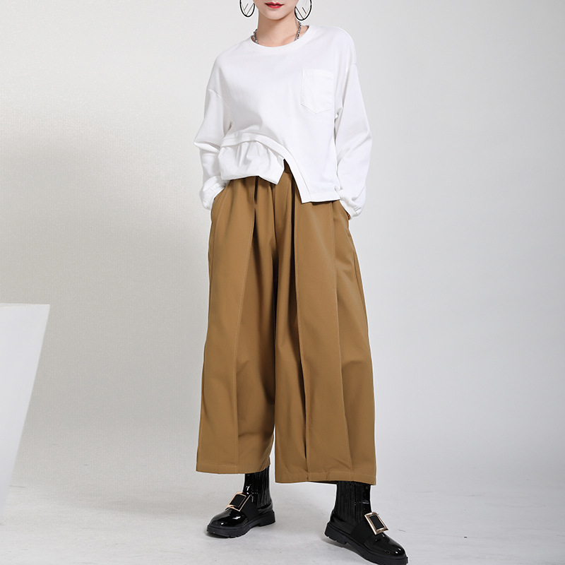 https://fulmo-img-server.com/tuckmode/0d8dc4c1-cbc0-42e5-8b6b-0014231cc9b5.jpg