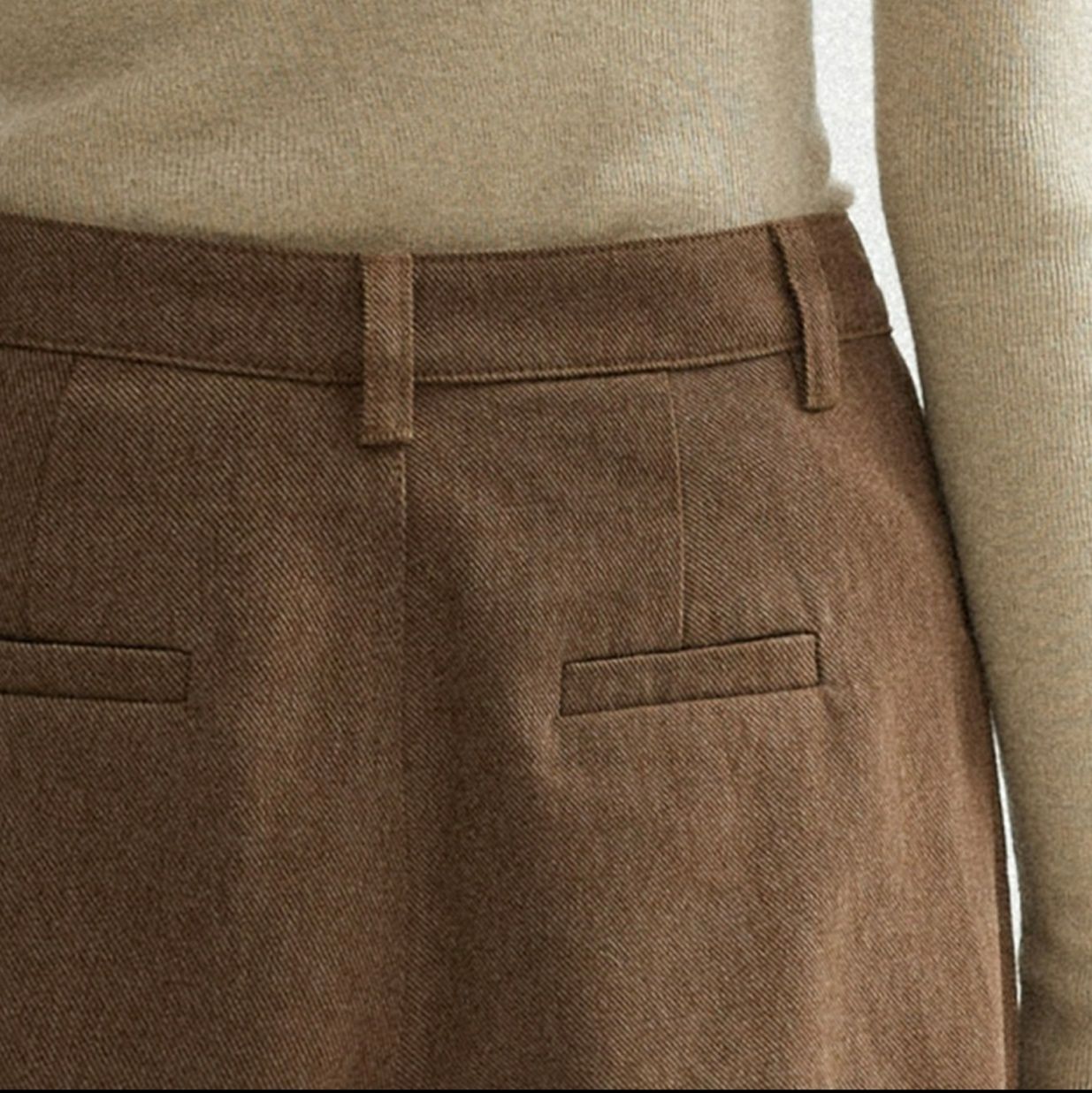 ワイドタックパンツ ゆとりのある立体感タックパンツ