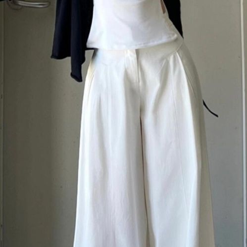 ワイドタックパンツ 優雅なドレープシルエットパンツ