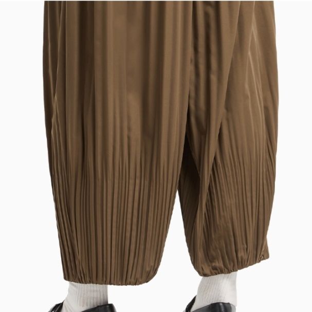 ワイドタックパンツ 細プリーツ入り上質タックパンツ