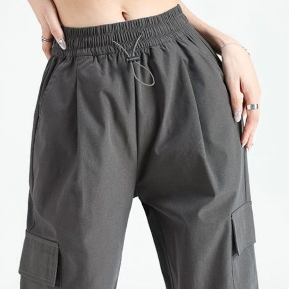 ワイドタックパンツ こだわり細部の調節可能ワイドパンツ