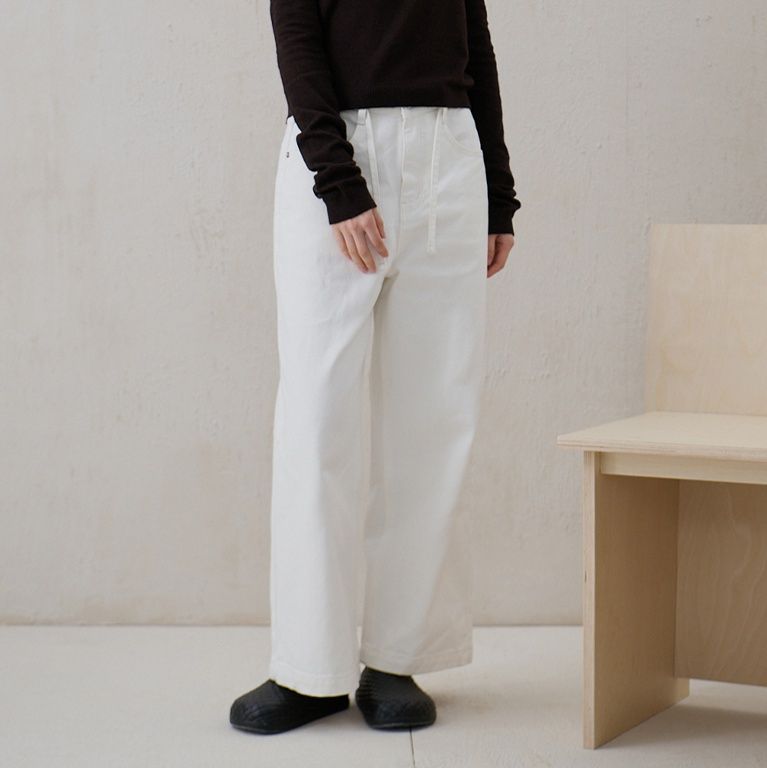 ワイドタックパンツ すっきりとした美シルエットパンツ