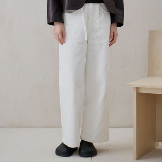 ワイドタックパンツ すっきりとした美シルエットパンツ