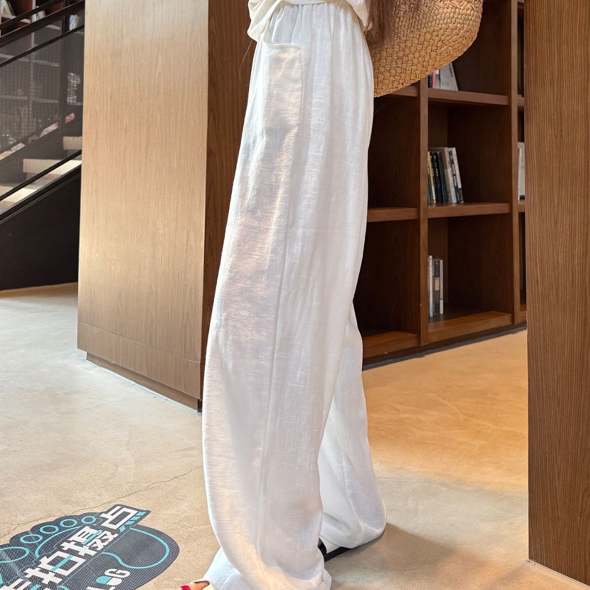 ワイドタックパンツ リネン風ゆったりタックパンツ
