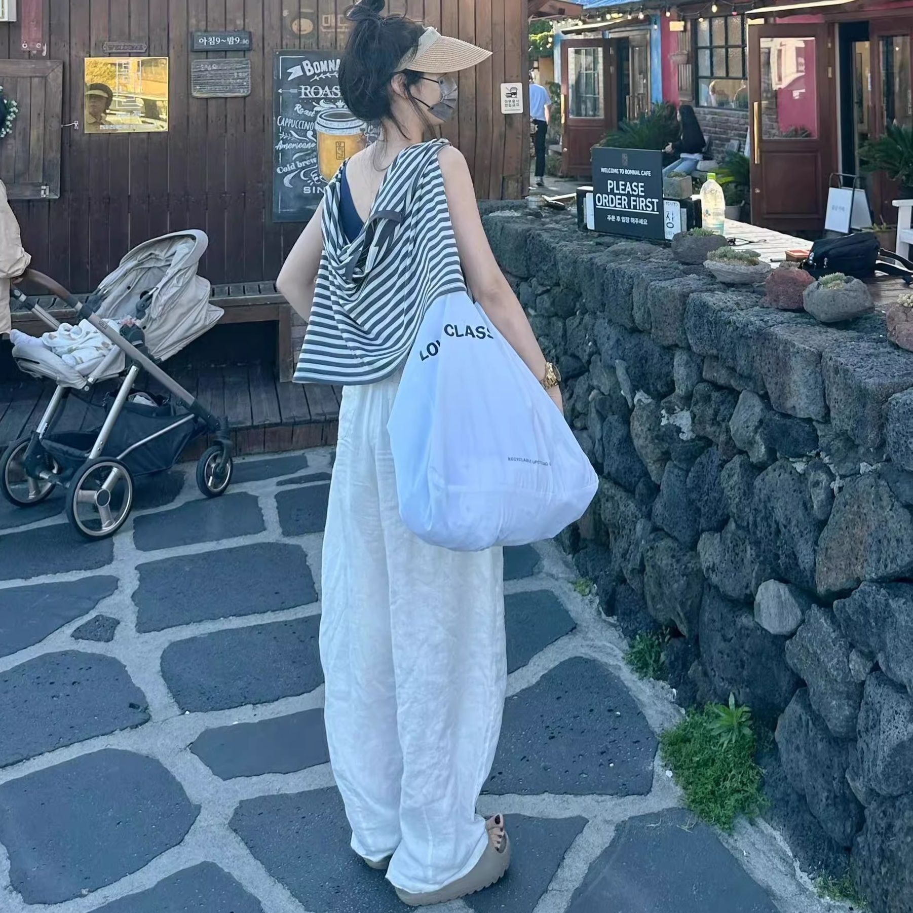 ワイドタックパンツ リゾート風ゆったりタックパンツ