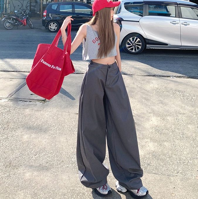 ワイドタックパンツ ゆったりドレープ流れるタックパンツ