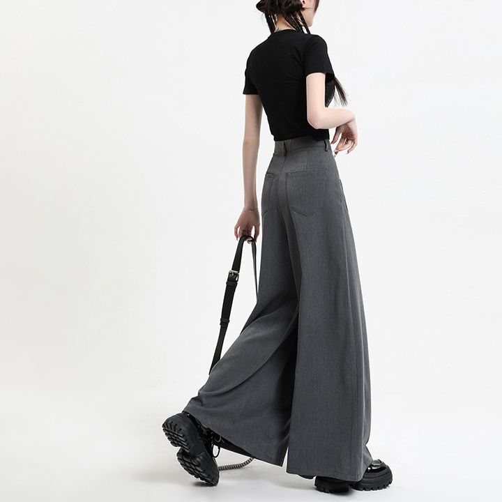 ワイドタックパンツ 優雅なたっぷりシルエットパンツ