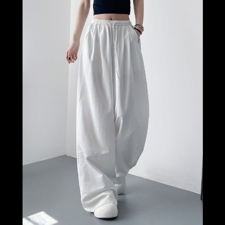 ワイドタックパンツ 雲のような軽やかタックパンツ