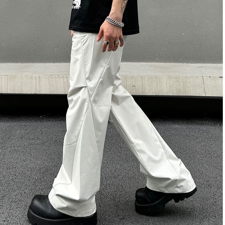 ワイドタックパンツ ゆったりシルエットタックワイドパンツ
