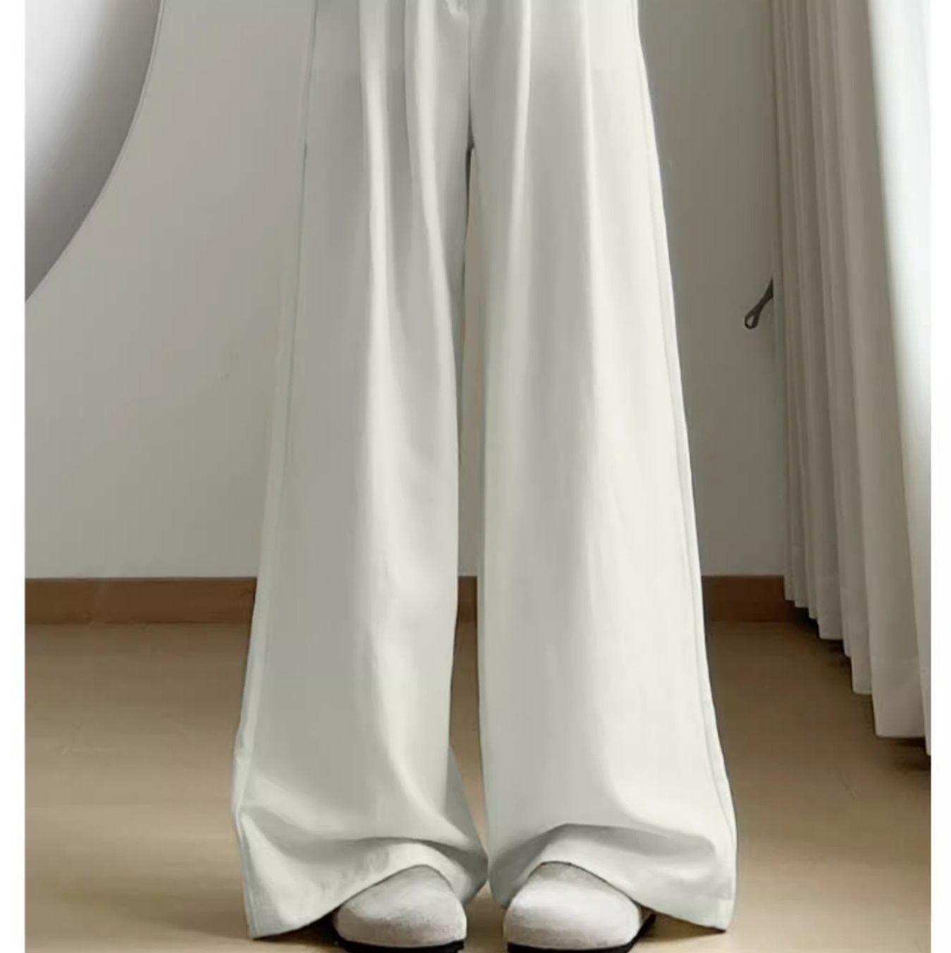 ワイドタックパンツ ドレープフォルムタックパンツ