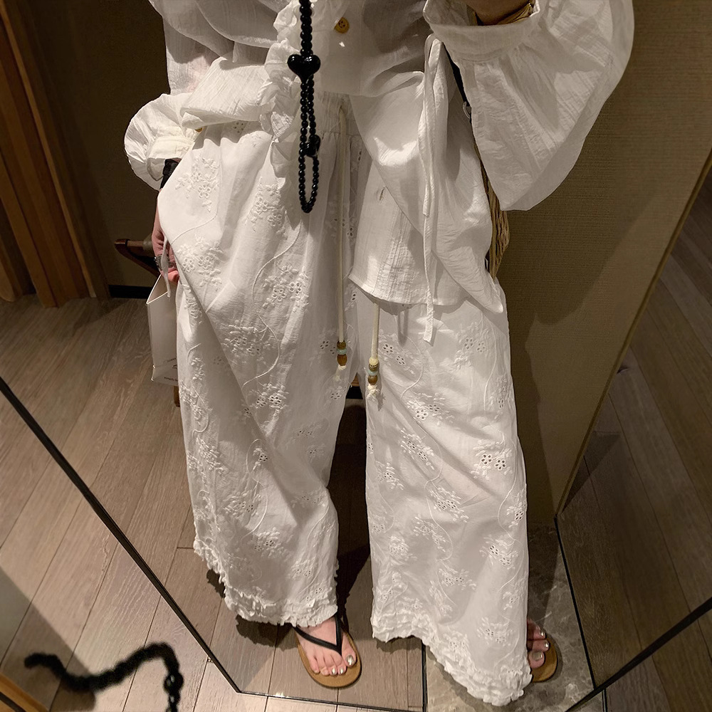 ワイドタックパンツ 花刺繍フリルタックワイドパンツ