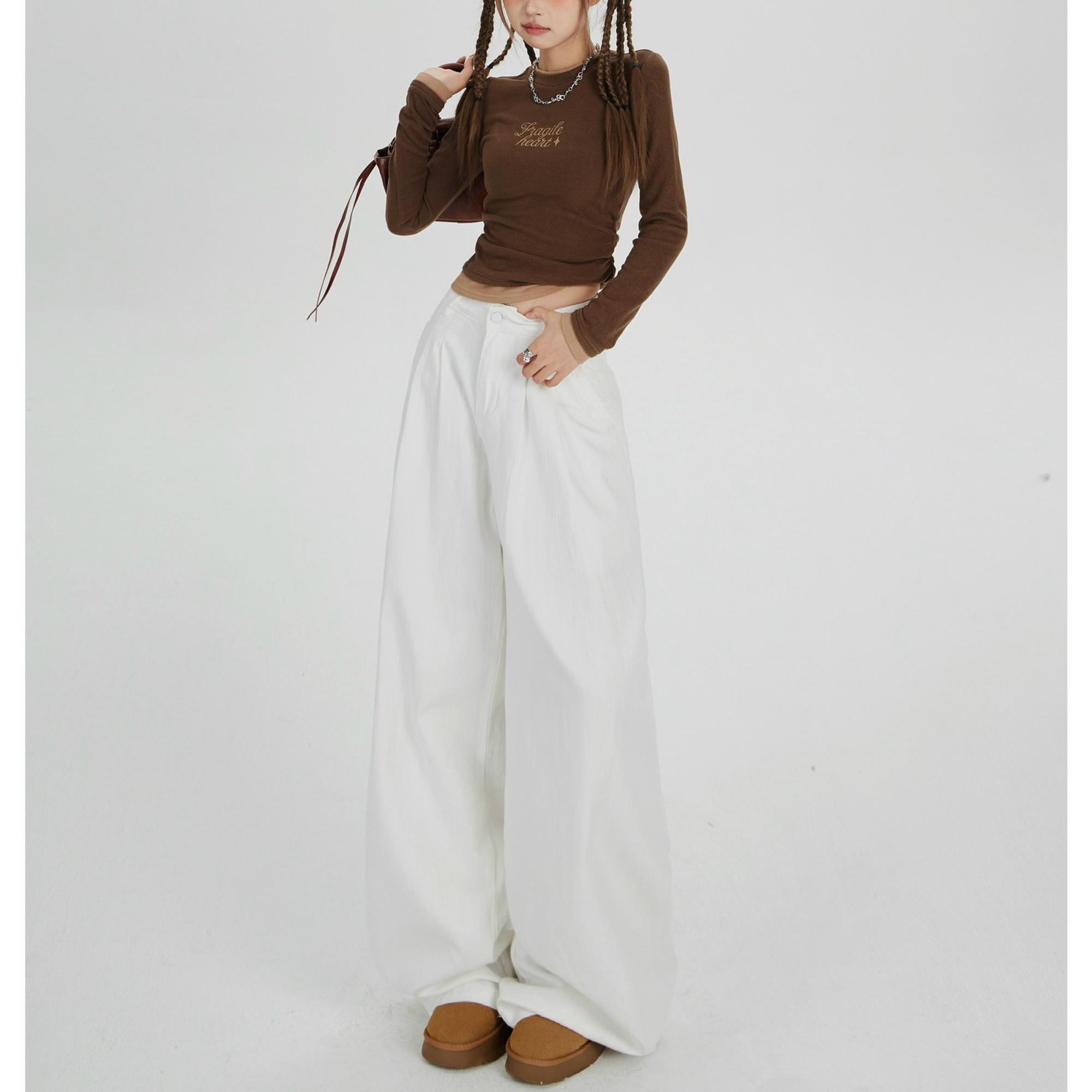 ワイドタックパンツ ゆったりタック入りデニムワイドパンツ