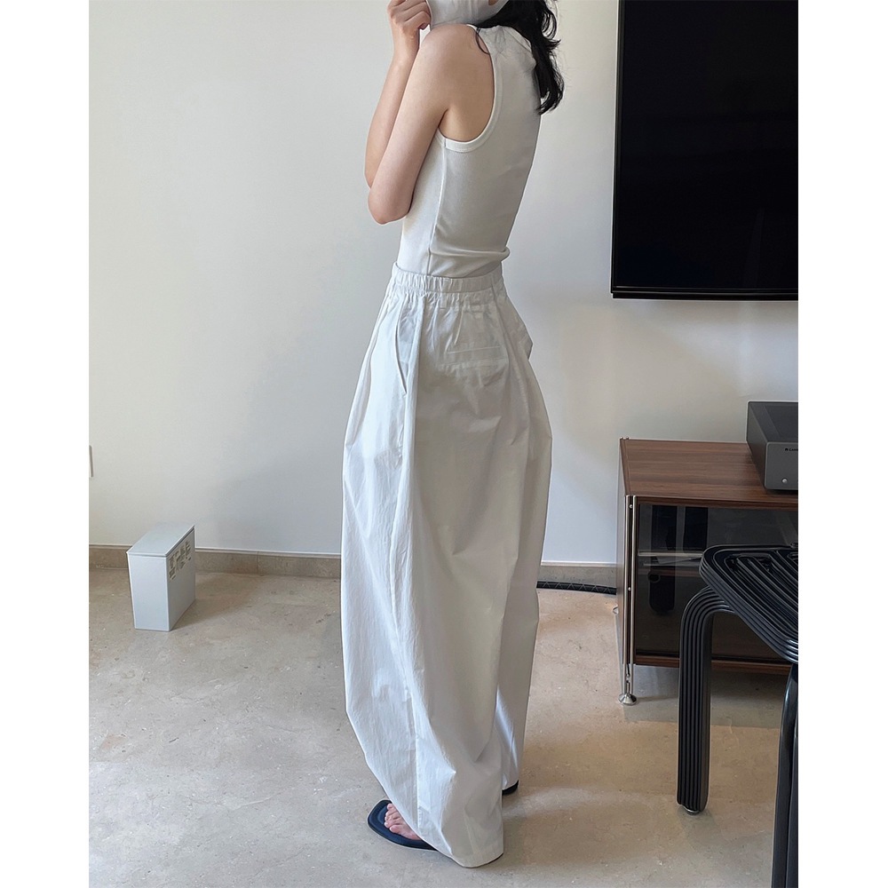 ワイドタックパンツ 優雅なフロートタックワイドパンツ